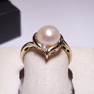 Estate 8mm Natural Button Cultured Pearl and Diamond 10Kt YG Scroll Ring #22738